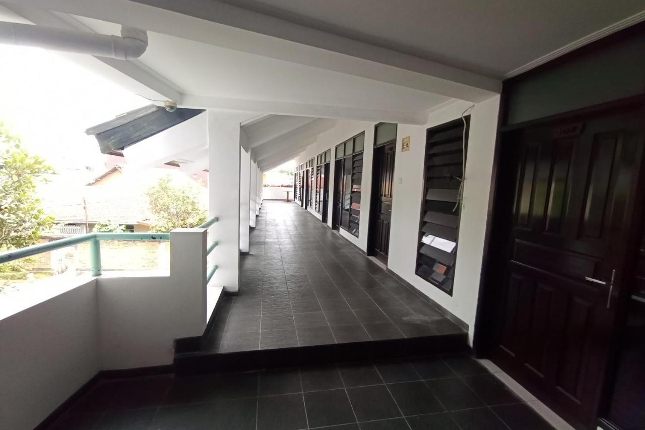 Oyo 92324 Hotel Sinar Rejeki سوكابومي المظهر الخارجي الصورة
